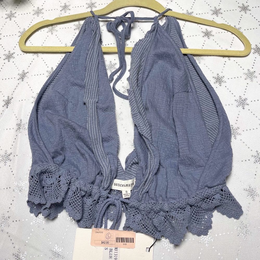 DANCE & MARVEL Blue Ruffle Top Small